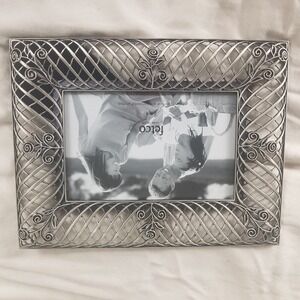 Fetco metal Picture Frame 4x6 Silver Like New Rose Lattice Openwork Filigree